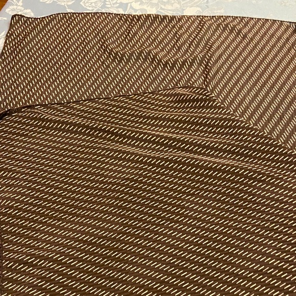 Brown Patterned Scarf - Picture 10 of 10